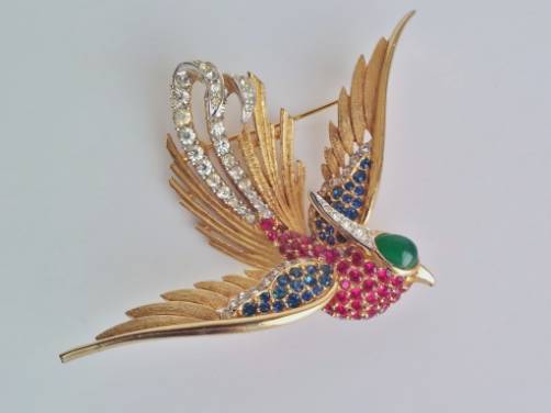 Vintage Boucher pin of a Bird in gilt, 1960`s ca, American